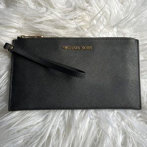 Michael Kors Clutch